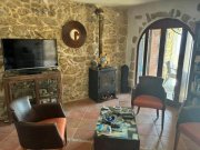 Pappagiannades Ostkreta, Pappagiannades: Traditionelles Steinhaus mit großem Garten voller Olivenbäume zu verkaufen Haus kaufen